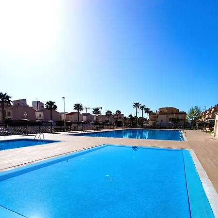 Casa Con Encanto بيت للعطل غران ألاكانت