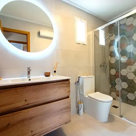 Casa Con Encanto غران ألاكانت
